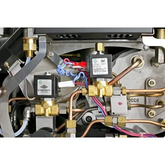 La Marzocco GS3 MP Manual Paddle Espresso Machine - Image 6